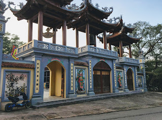Phủ Đồi Ngang, Cậu Bé Đồi Ngang
