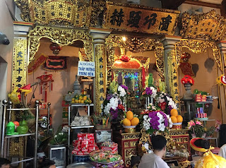 Phủ Đồi Ngang, Cậu Bé Đồi Ngang